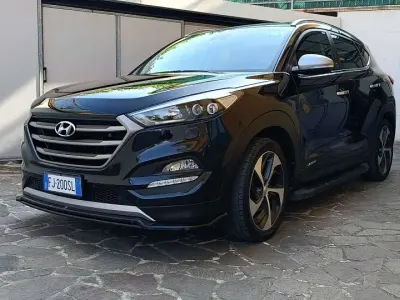 Usata Hyundai Tucson Edition 141 CV (103 kW) 2017 Nero SUV