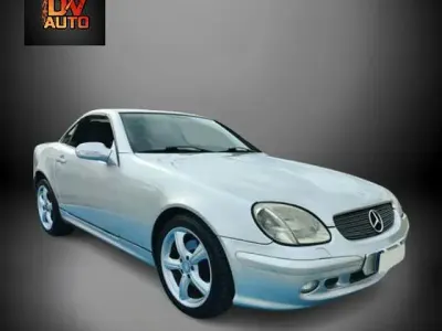 Usado Mercedes SLK320 218 CV (160 kW) 2003 Gris Descapotable