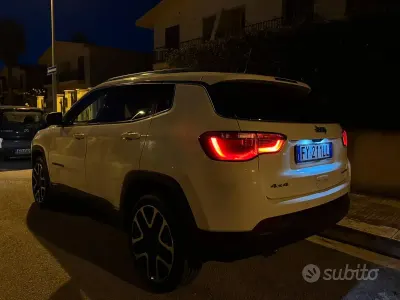 Usata Jeep Compass 140 CV (102 kW) 2019 Bianco SUV