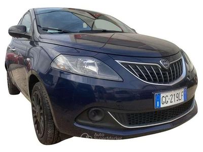 Usata Lancia Ypsilon S 69 CV (50 kW) 2021 Blu Utilitaria
