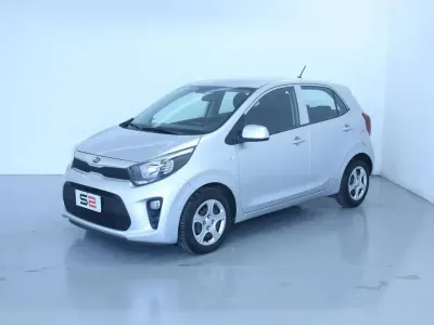 Usata Kia Picanto Active 67 CV (49 kW) 2017 Argento Utilitaria