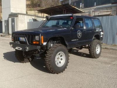 usata Jeep Cherokee xj 1999