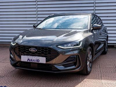 Grigio Usata 2024 Ford Focus ST-Line Berlina | 20.900 € (Buon prezzo)