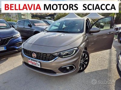 Usata Fiat Tipo Mirror 120 CV (88 kW) 2019 Oro Berlina