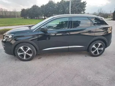 Usata Peugeot 3008 Allure 131 CV (96 kW) 2020 Nero SUV
