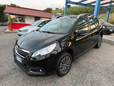 Usata Peugeot 2008 Active 99 CV (72 kW) 2016 Nero SUV