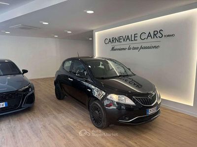 Usata Lancia Ypsilon Gold 69 CV (50 kW) 2023 Nero Utilitaria