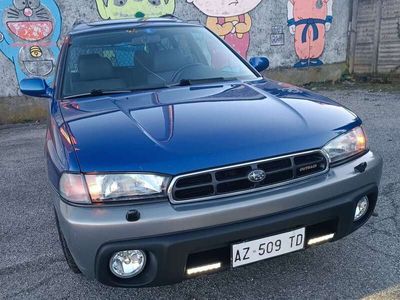 usata Subaru Outback 2.5 auto