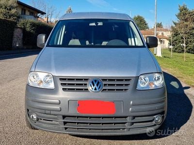 Usata VW Caddy 109 CV (80 kW) 2007 Grigio Monovolume