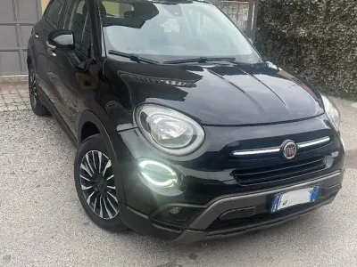 Usata Fiat 500 Cross 95 CV (69 kW) 2019 Nero Station wagon