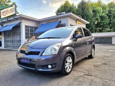 Usata Toyota Corolla Verso