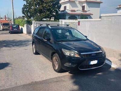 Usata Ford Focus 100 CV (73 kW) 2009 Nero Station wagon