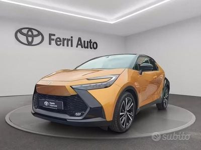 Usata Toyota C-HR Lounge 197 CV (144 kW) 2024 Nero SUV