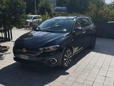 Usata Fiat Tipo Lounge 120 CV (88 kW) 2018 Nero Station wagon
