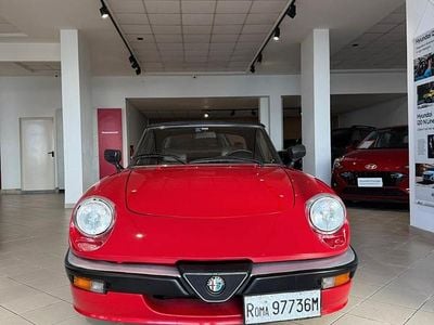 Usata Alfa Romeo Spider Quadrifoglio Verde 125 CV (91 kW) 1986 Rosso Cabrio