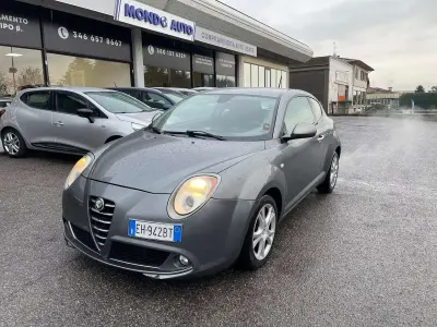 Usata Alfa Romeo MiTo Distinctive 95 CV (69 kW) 2011 Grigio Utilitaria
