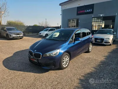 Usata BMW 216 Active Tourer Luxury Line 116 CV (85 kW) 2018 Blu Monovolume