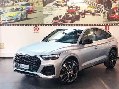 Usata Audi Q5 Sportback S-Line 204 CV (150 kW) 2024 Argento SUV