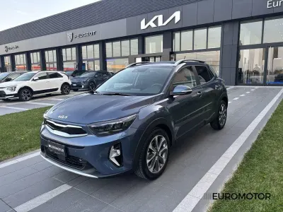 Usata Kia Stonic Style 100 CV (73 kW) 2023 Blu SUV