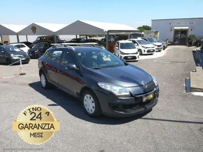 Usata Renault Mégane GrandTour 110 CV (80 kW) 2013 Grigio Station wagon