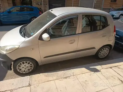 Usata Hyundai i10 66 CV (48 kW) 2009 Grigio Utilitaria