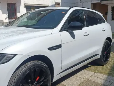 Usata Jaguar F-Pace R-Sport 179 CV (131 kW) 2017 SUV