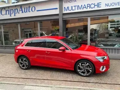 Usata Audi A3 S-Line 131 CV (96 kW) 2021 Rosso Berlina