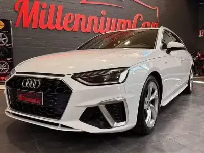 Begagnad Audi A4 S-Line 163 HK (119 kW) 2022 Vit Kombi