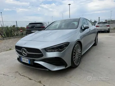 Usata Mercedes CLA220 AMG line 150 CV (110 kW) 2024 Grigio Berlina