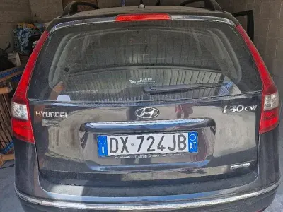 Usata Hyundai i30 115 CV (84 kW) 2009 Nero Station wagon