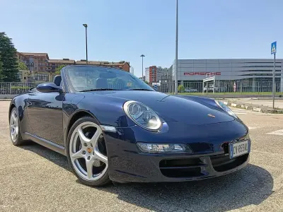 Usata Porsche 911 Carrera Cabriolet 325 CV (239 kW) 2005 Cabrio
