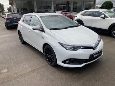 usata Toyota Auris Hybrid 