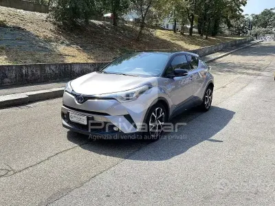 Usata Toyota C-HR Style 98 CV (72 kW) 2017 Grigio SUV
