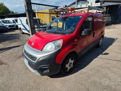 Usata Fiat Fiorino 95 CV (69 kW) 2017 Rosso Monovolume