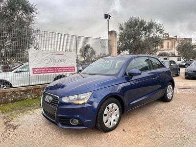 Usata Audi A1 Attraction 85 CV (62 kW) 2012 Blu Utilitaria