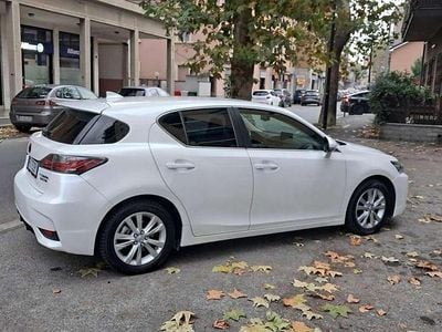 Usata Lexus CT200h 99 CV (72 kW) 2017 Berlina