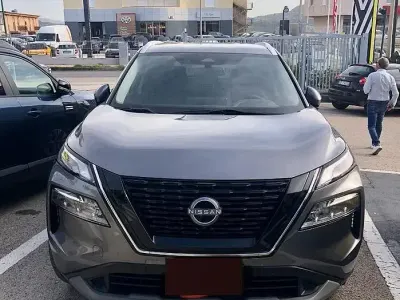 Usata Nissan X-Trail N-Connecta 158 CV (116 kW) 2024 Grigio SUV