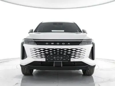 Nuova Omoda 9 537 CV (394 kW) 2026 Bianco SUV