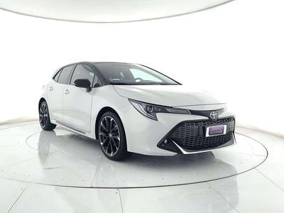 Usata Toyota Corolla Sport 152 CV (111 kW) 2022 Bianco e tetto nero Berlina