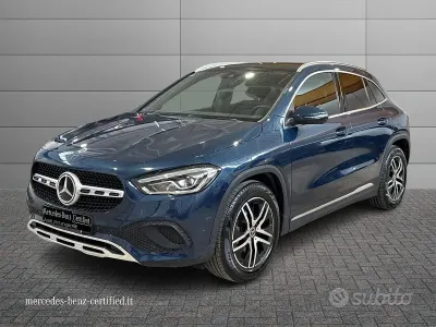 Usata Mercedes GLA200 150 CV (110 kW) 2023 Blu SUV