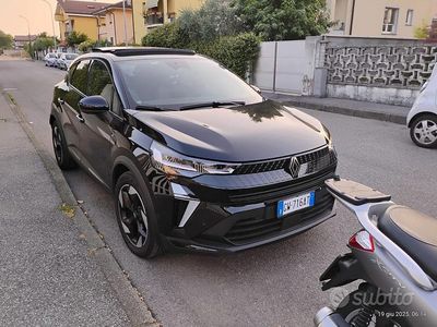 Usata Renault Captur Techno 101 CV (74 kW) 2024 Nero SUV