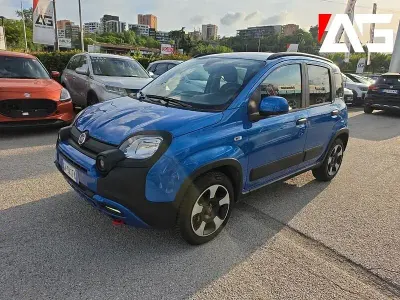 Usata Fiat Panda Cross Cross 70 CV (51 kW) 2024 Bordeaux Utilitaria