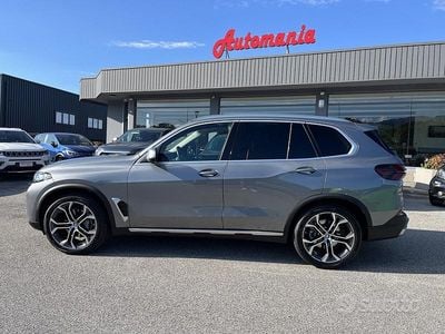 Begagnad BMW X5 298 HK (219 kW) 2023 Grå SUV