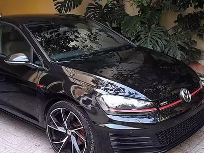 Usata VW Golf VII GTI 230 CV (169 kW) 2016 Berlina