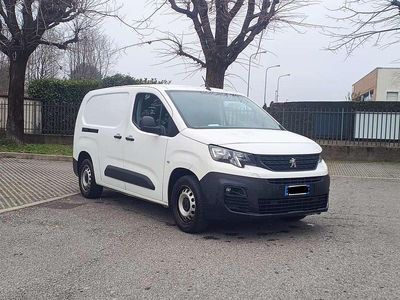 Usata Peugeot Partner 99 CV (72 kW) 2021 Bianco Monovolume