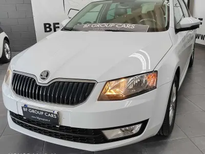 Usata Skoda Octavia G-TEC Ambition 110 CV (80 kW) 2015 Bianca Station wagon