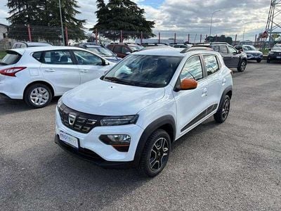 Usata Dacia Spring Comfort 19 kW (26 CV) 2022 Argento Utilitaria