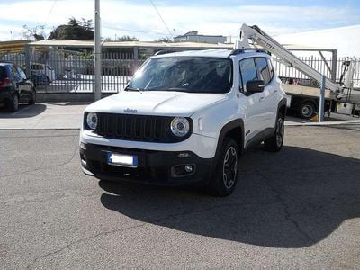 Usata Jeep Renegade Trailhawk 170 CV (125 kW) 2015 Bianco SUV