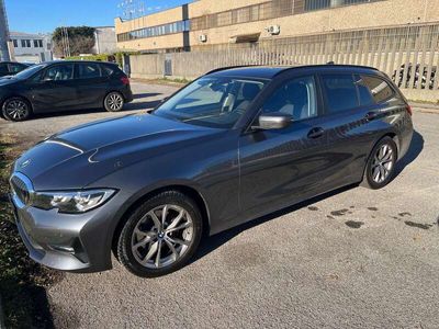 usata BMW 320e 320 d Touring mhev 48V xdrive Business Advantage au