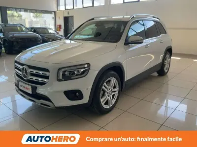 Usata Mercedes GLB200 Business 163 CV (119 kW) 2021 Bianco SUV